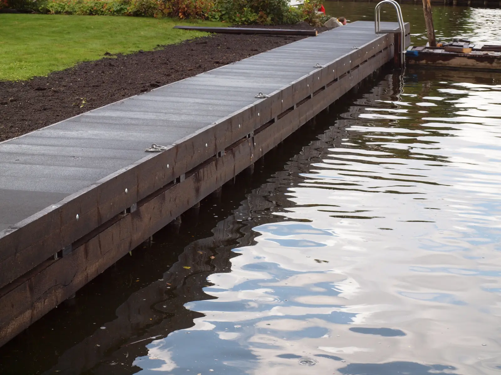 Otto - Waterbouwkundige werken - header-5 Otto - Waterbouwkundige werken - Steigers